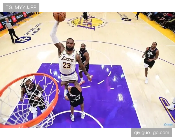 维克托·文班亚马挡拆拉开空间提升得分效率明显优于同期新秀