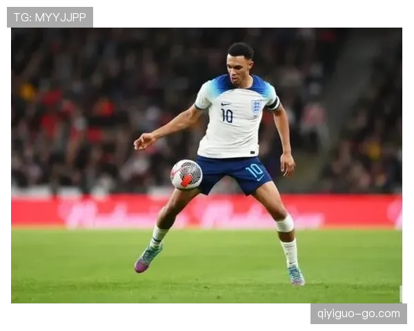 特伦特·亚历山大-阿诺德vs阿什拉夫：组织能力与速度对比分析